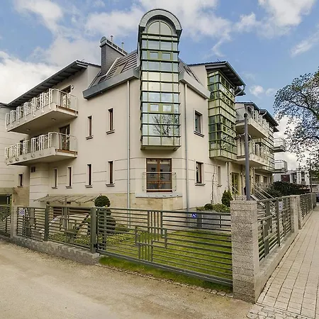 Executive With Sauna By Grand Lägenhet Sopot